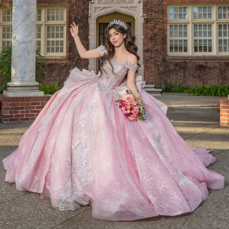 

Pink Shiny Ball Gown Quinceanera Dresses 2026 Sequin Applique Lace Beading Crystal Bow Corset Tull Off Shoulder Sweet 16 Dress