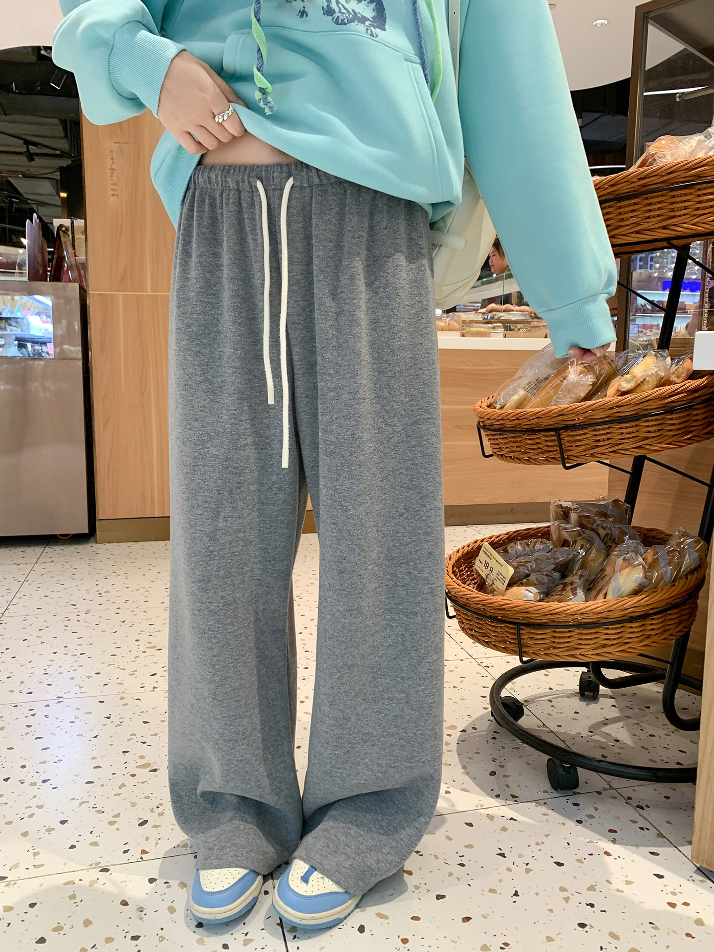 

Korean Sle Fce Lined Loose Wide Leg Straight Cut Casual Pants Women's Winter New Sle Comfortable High Waist Trousers