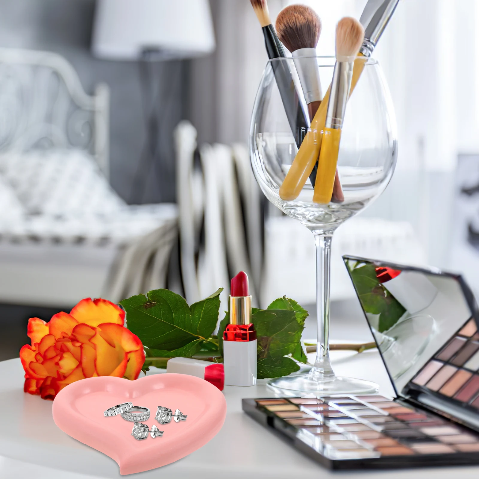 

Heart shaped Jewelry Dish Pink Love Resin Decoration Props Storage Plate Coaster Creative Home Lovely Tray Ring Holder