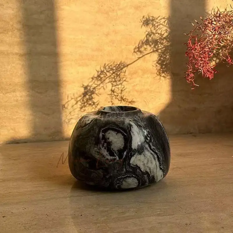 Medieval Amazement Style Natural Marble Vase Designer Model Room Soft Desktop Decoration Display Ornaments