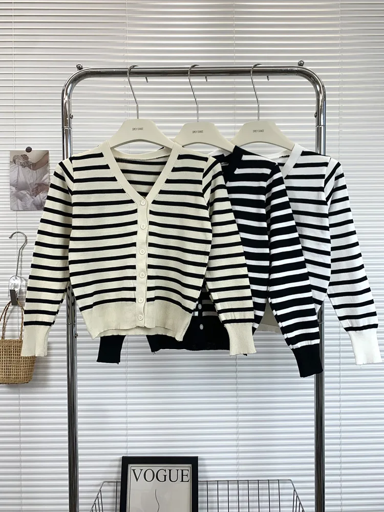 

Women's V-Neck Striped Knitted Open Cardigan Long Sleeve Thin Design Spring Autumn New Style Small Audience Sweater Coat