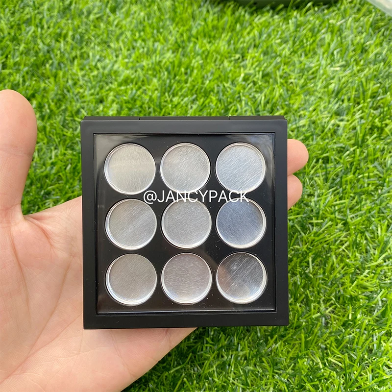 

Matte Black Empty Magnetic Cosmetics Palette Eyeshadow Blusher with window Sub Storage Cases Empty Eyeshadows Compact