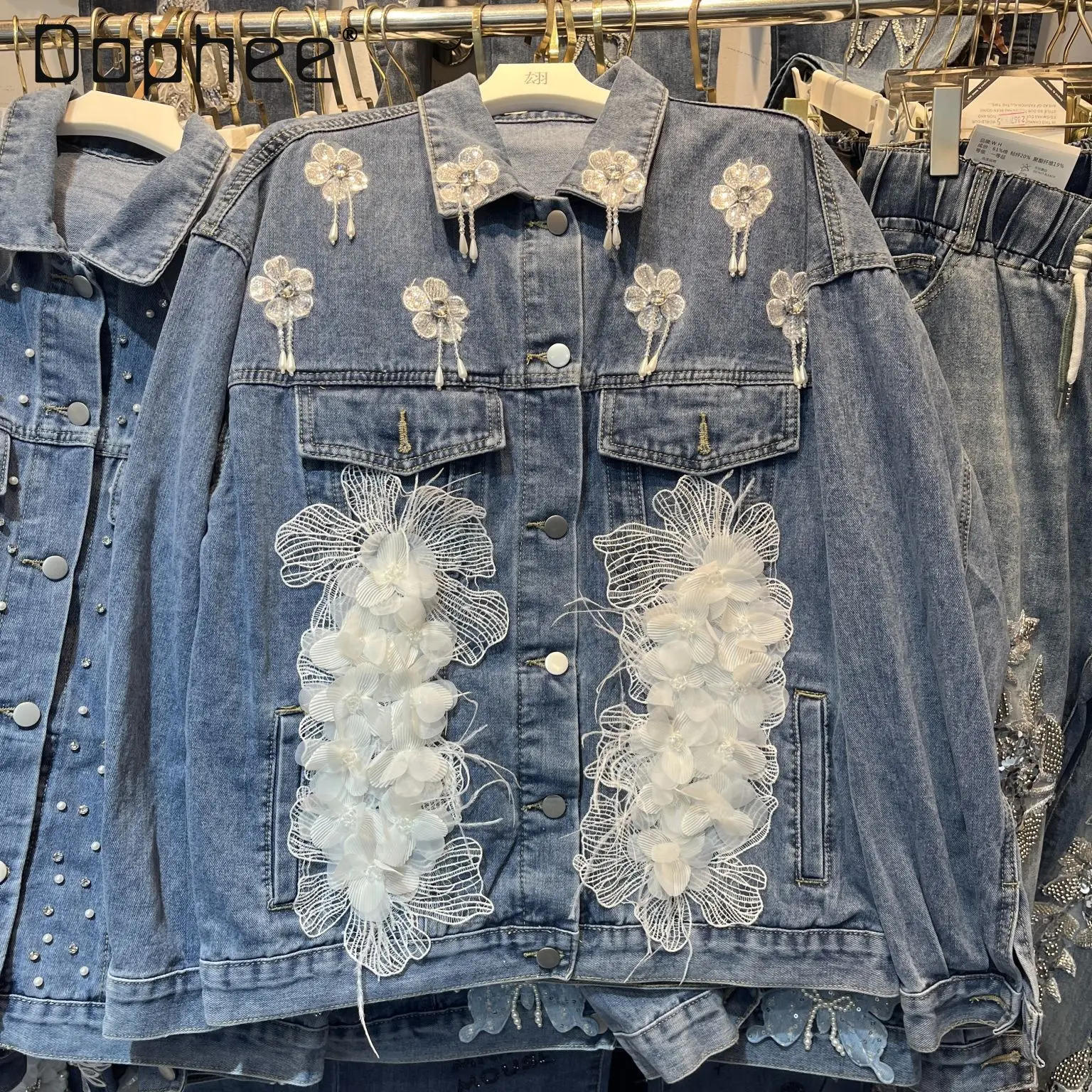 النمط الأوروبي العصرية الدانتيل المرقعة 3D الدينيم الستر للنساء المألوف عارضة التخسيس حجم كبير أعلى سترة عارضة فريدة من نوعها