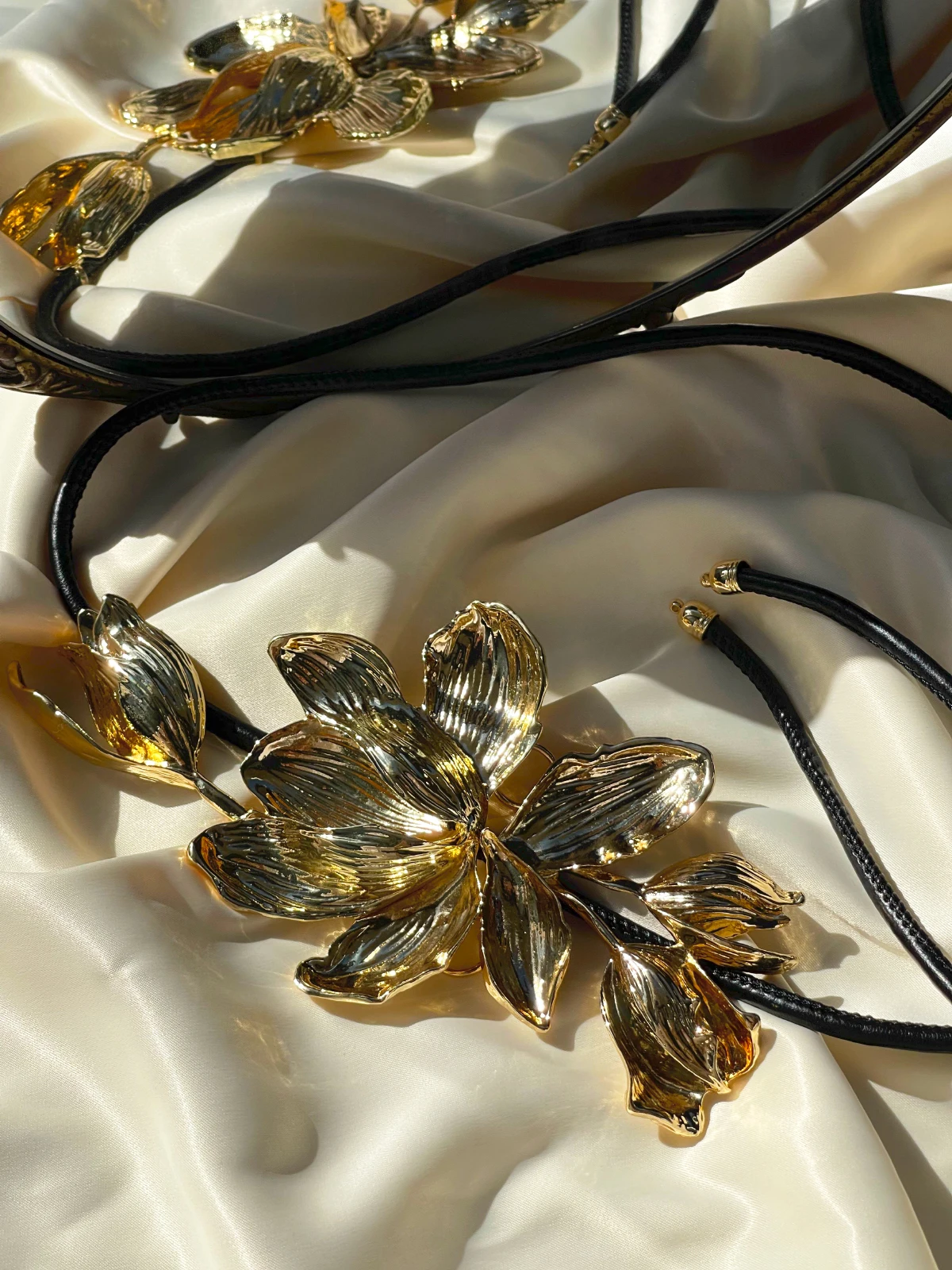 xulu-オリジナル高級ゴールドアクセサリー-エレガントレディースファッション-ブラック多用途ベルト-メタル素材-ユニークデザイン-レディースウエストベルト