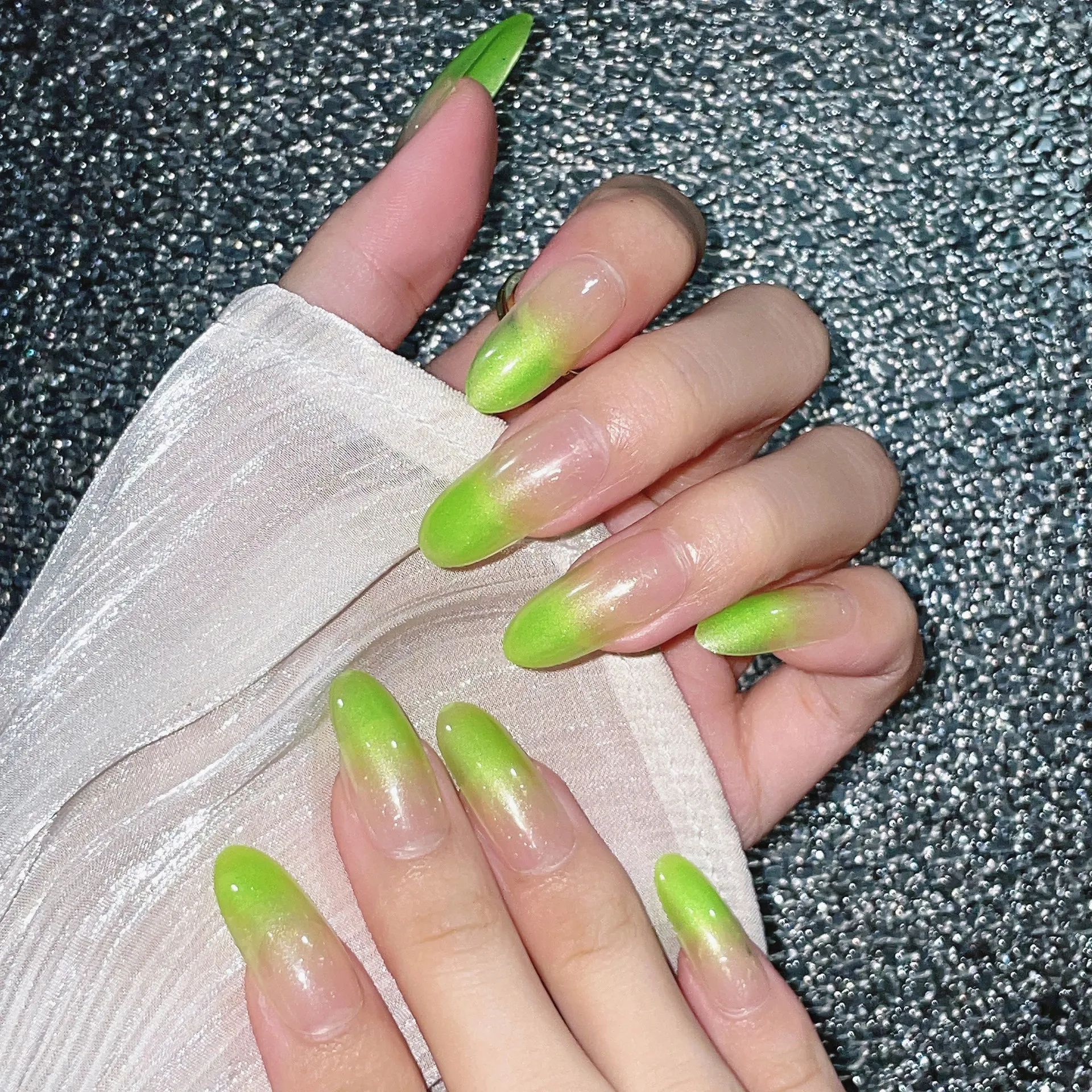 24pcs/set Red French Almond Press on Nails Love Pattern Fake Nails Simple False Nail Artificial Tips Накладные Ногти Uñas 네일팁