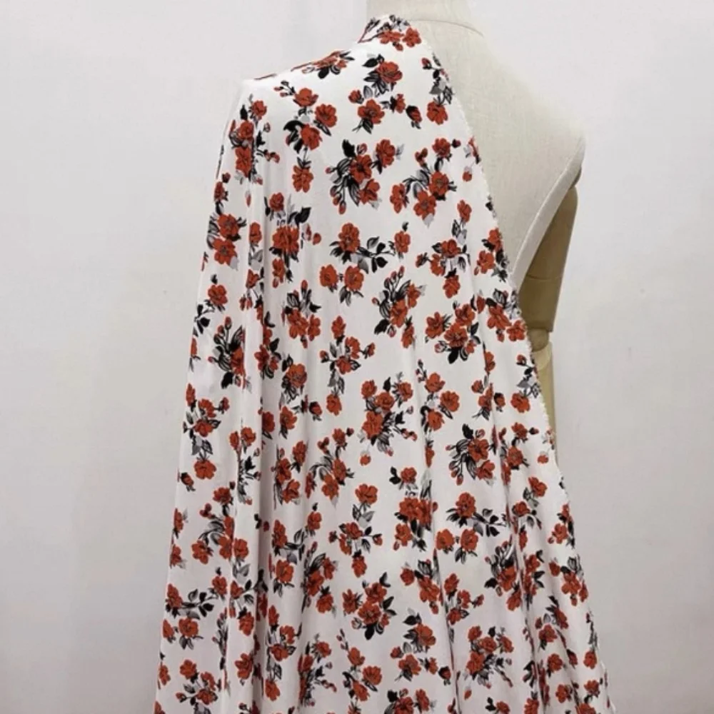 Organic Safe Red Traditional Flowers Printing Design Comfortable Feeling Silk Crepe De Chine Fabric for Lady Custom Cloth Dress
