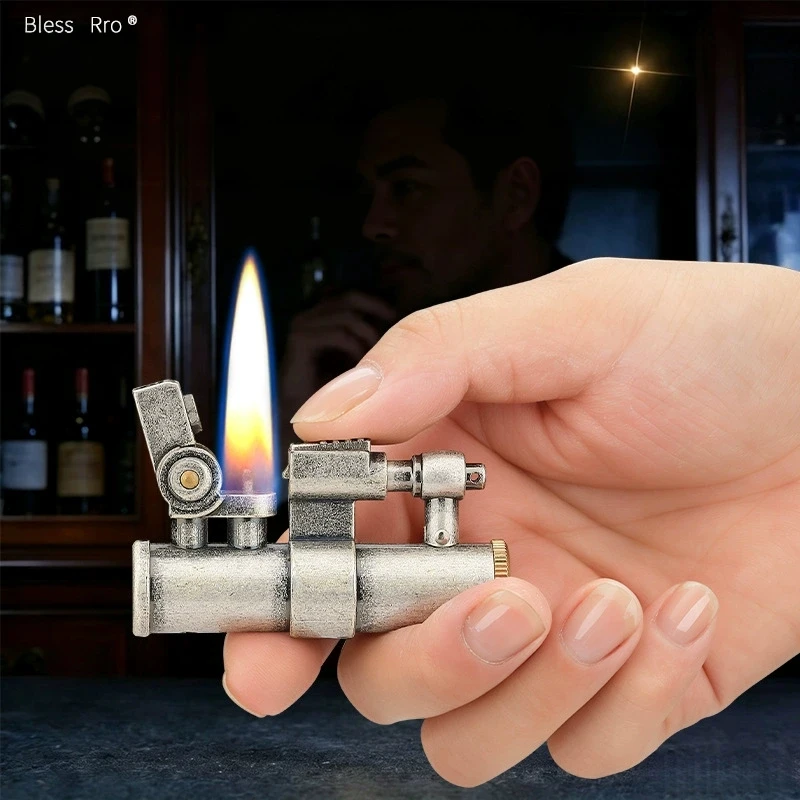 Vintage Large Capacity Oil Tank Mechanical Flint Wheel Lighter Windproof Old-fashioned Metal Grinding Wheel Lighter Men's Gift