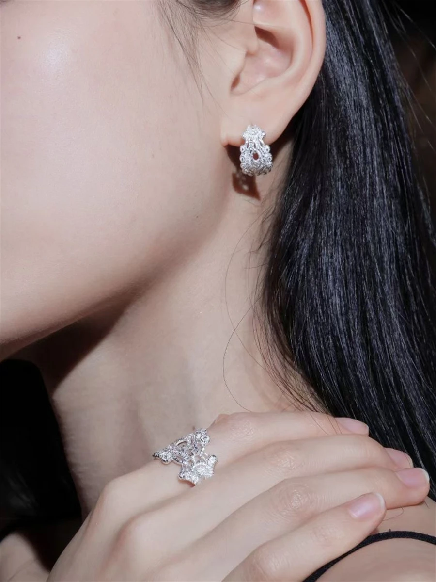 

Romantic Lace Ear Cuff Original Pure Silver Handmade S925 Floral Pattern Women's Fashion Jewelry Earrings