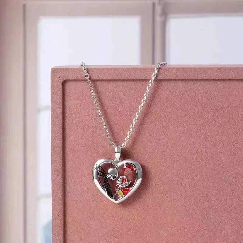 Disney-Le cauchemar avant Noël, collier tête de mort en forme de cœur, diamant, pendentif Jack simple pour couples, cadeau de bijoux d'Halloween