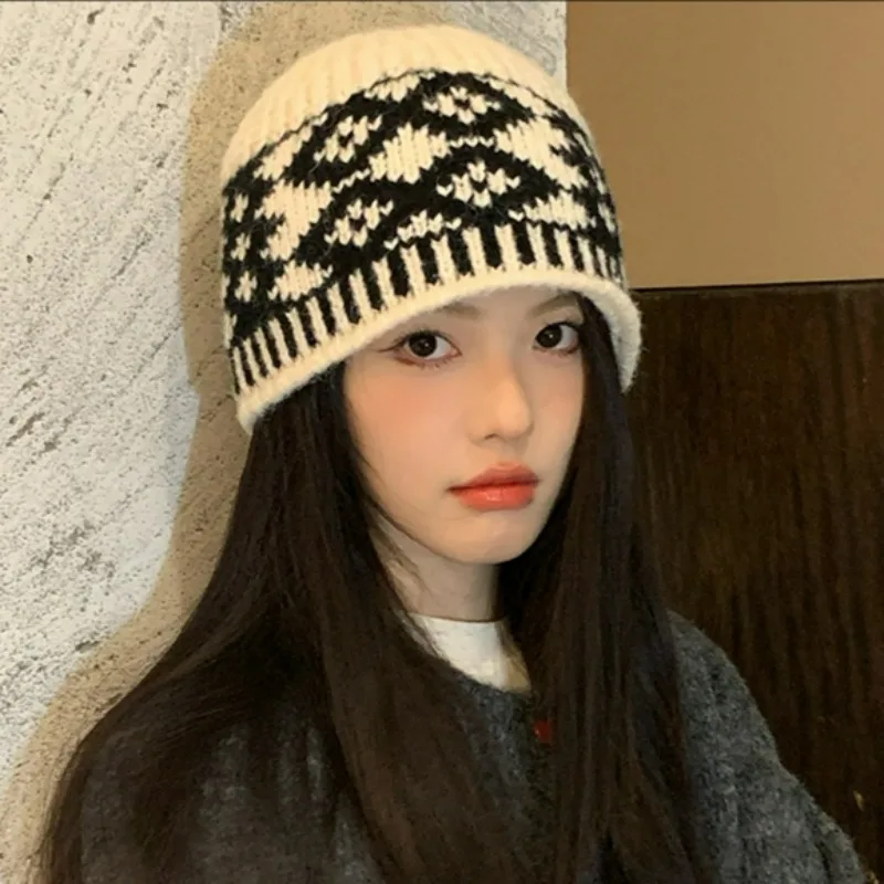 Women Beanies Hats Knitted Korean Warm Autumn Winter Vintage Fashion Harajuku Pullover Caps High Quality Cold Proof Bonnet Gifts