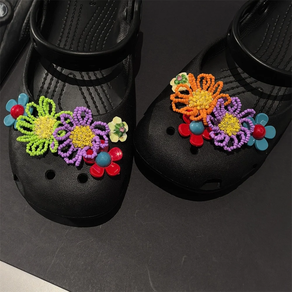 

Ballet Hole Shoes 1 Set DIY Shoe Flowers Buckle Decoration Dopamine Bead Sunflower Charms for Dance Shoes Shoe Accessories ﻿ ﻿
