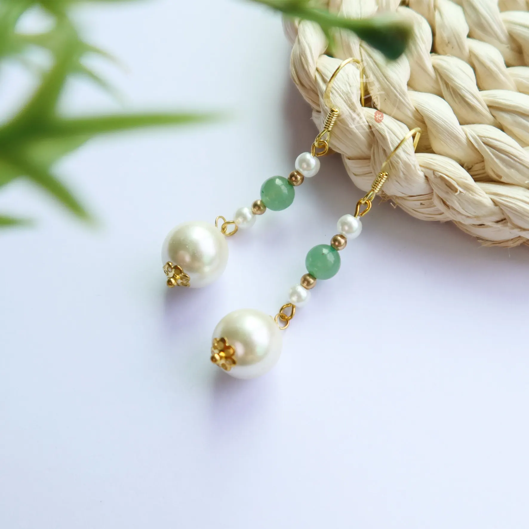 Chinese Style Ming Dynasty Hanfu Silver Plated Dangle Earrings For Women Vintage Faux Pearl Green Jade Bead Clip On Earrings Ele