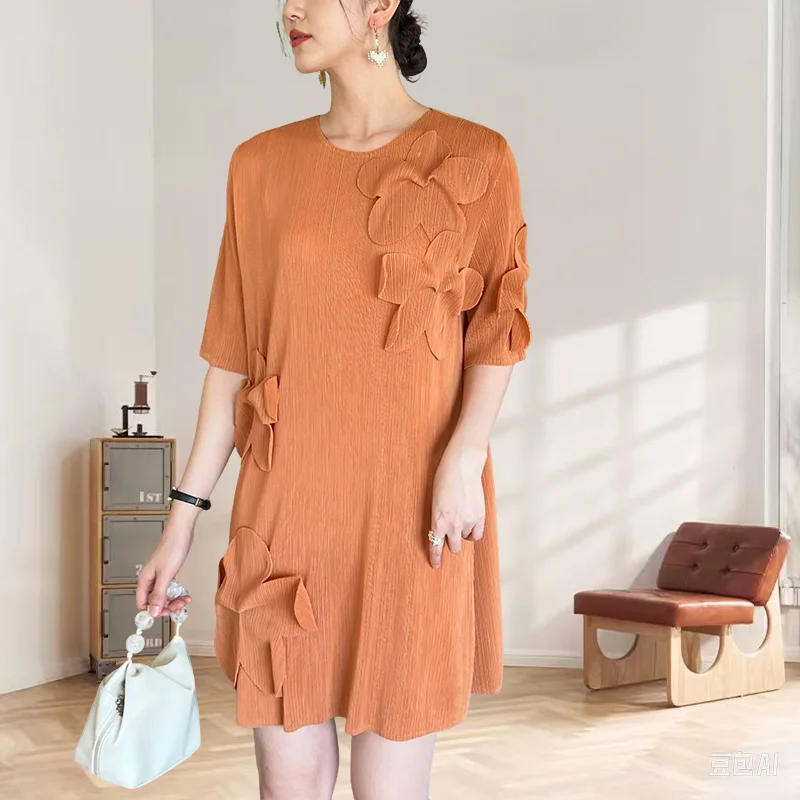 

2025 Summer New Miyake High-end Pleated Short Commuter Dresses Pleat Large Size Loose Casual Fold Dresses Women Clothing