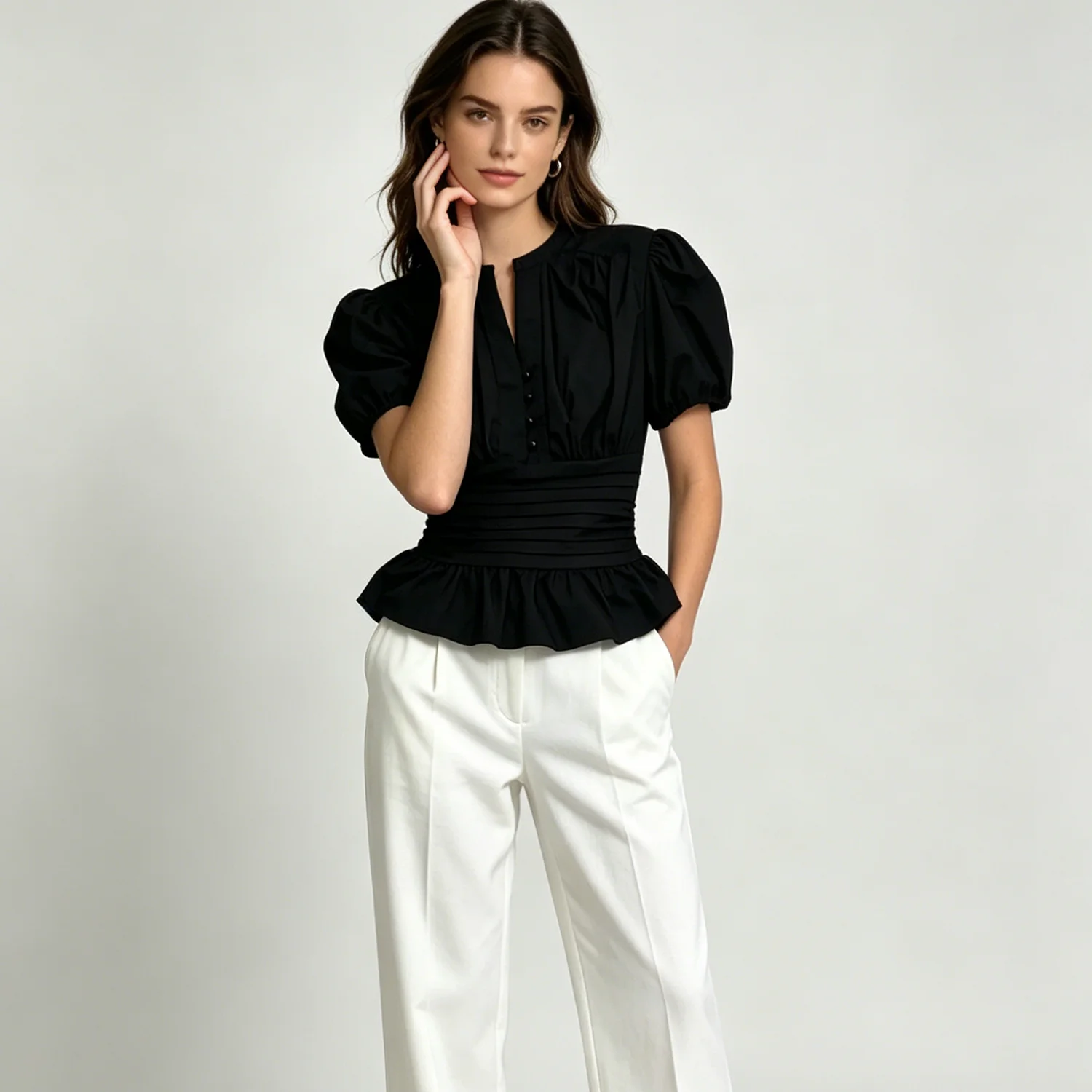 

LIMO 2026 Women New Vintage floral puff-sleeve top, waist-tucked, soft & stylish for casual days.