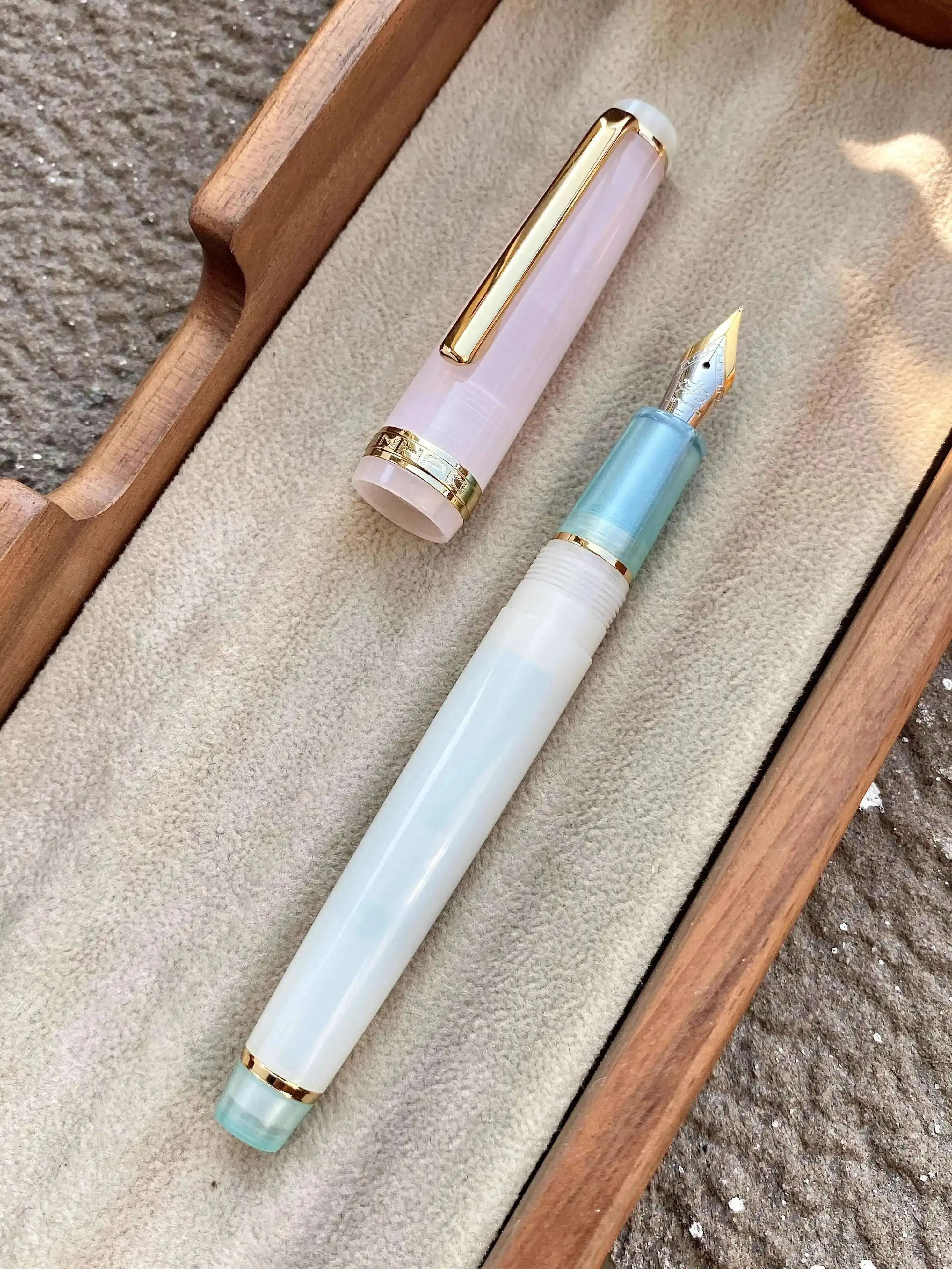 

Jinhao 82, новая удивительная цветная студенческая милая карманная перьевая ручка для практики