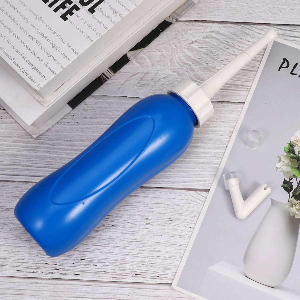 

Blue Handheld Woman Spray Head Strong Eva PP Construction Easy Grip Sprayer for Personal Toilet Cleaning Body Spray Head