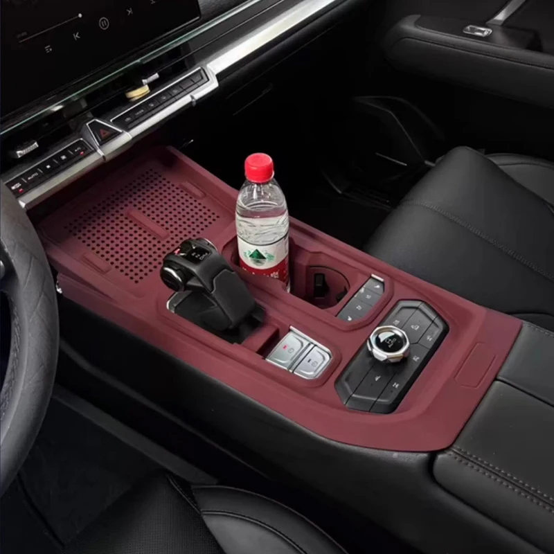 

For TANK 400 Hi4-T 2024 2025 Gear Shift Wireless Charging All Inclusive Silicone Pad Storage Box Interior Accessories