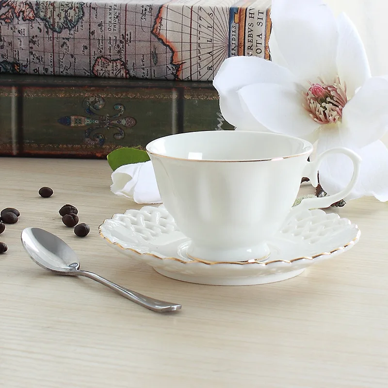 

Creative and exquisite ceramic coffee cup set, afternoon tea cups, plates, white porcelain