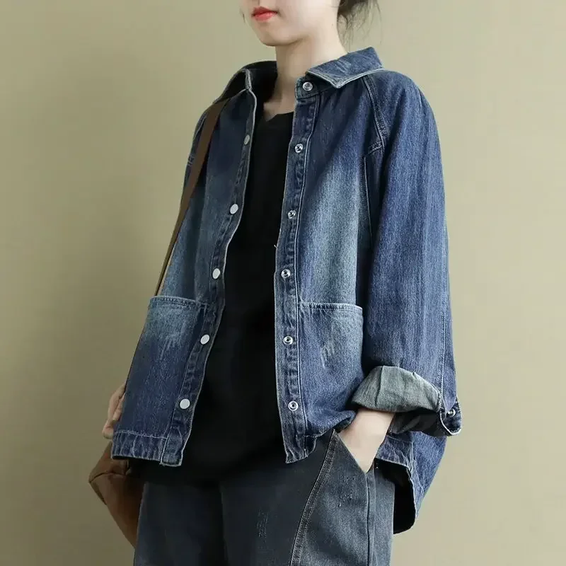 Women\'s Denim Jackets Plain Outerwears Pocket Blue Spring Autumn Female Jeans Coat Luxury Korean Reviews Many Clothes Outer Y2k