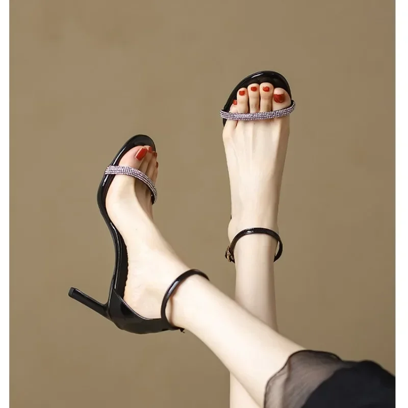 

Summer 2024 High Heels Footwear Silver Buckles with Strap Sexy Thin for Party and Weddings Open Toe Sandals Woman One Word Daily