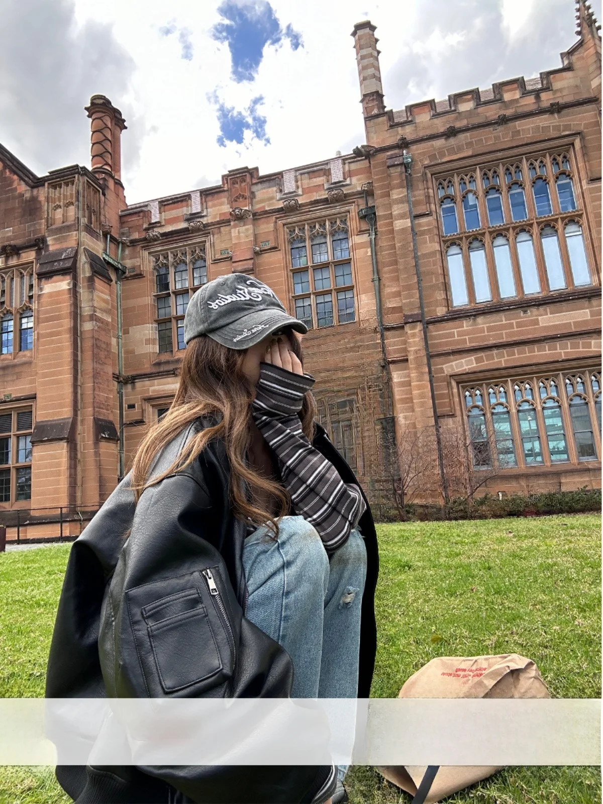 

Xinlei Lin Ретро Melody Бейсбольная мотоциклетная кожаная куртка женская осенняя новинка свободная кожаная куртка ape Street Sle