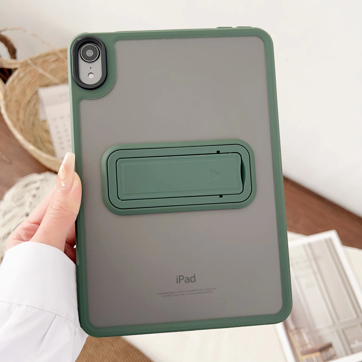 Matowe etui z podstawką do iPada Air Pro Mini 4 5 6 7 8 9 10.2 10.9 11 cali Etui na tablet Kickstand Hard Holder Cover