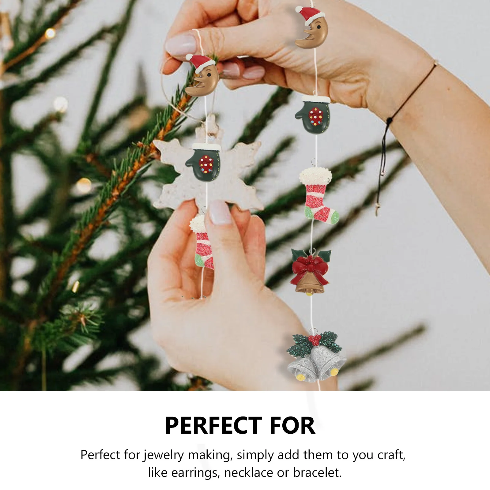 

20 Pcs Resin Pendant Ornaments Xmas Tree Charms Design Pendants Bracelet DIY Jewelry Findings Christmas Decorations