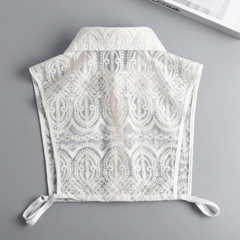 Thin Embroidery Fake Collar for Womens Beige Lace Pointed Collar False Collar Shirt Bottoming Neckwear Decoration Fuax Cols