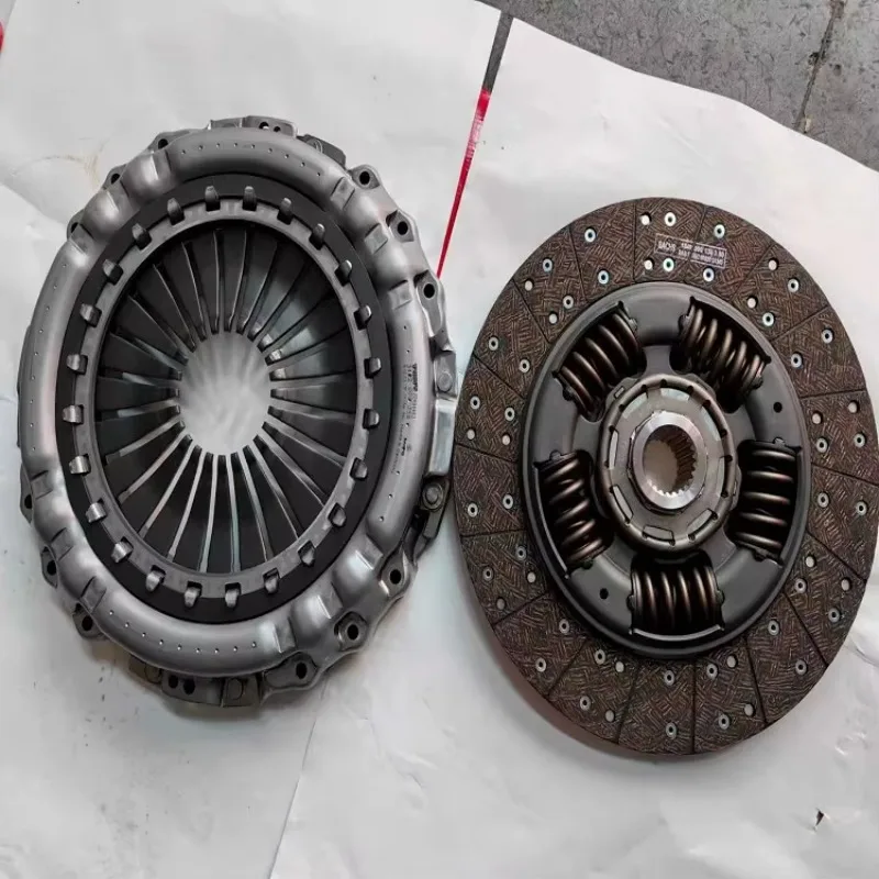 Suitable for Truck Clutch Assembly 20484463 FM Clutch Five Piece Set 24670819 FH Truck Clutch Pressure Plate 23020379