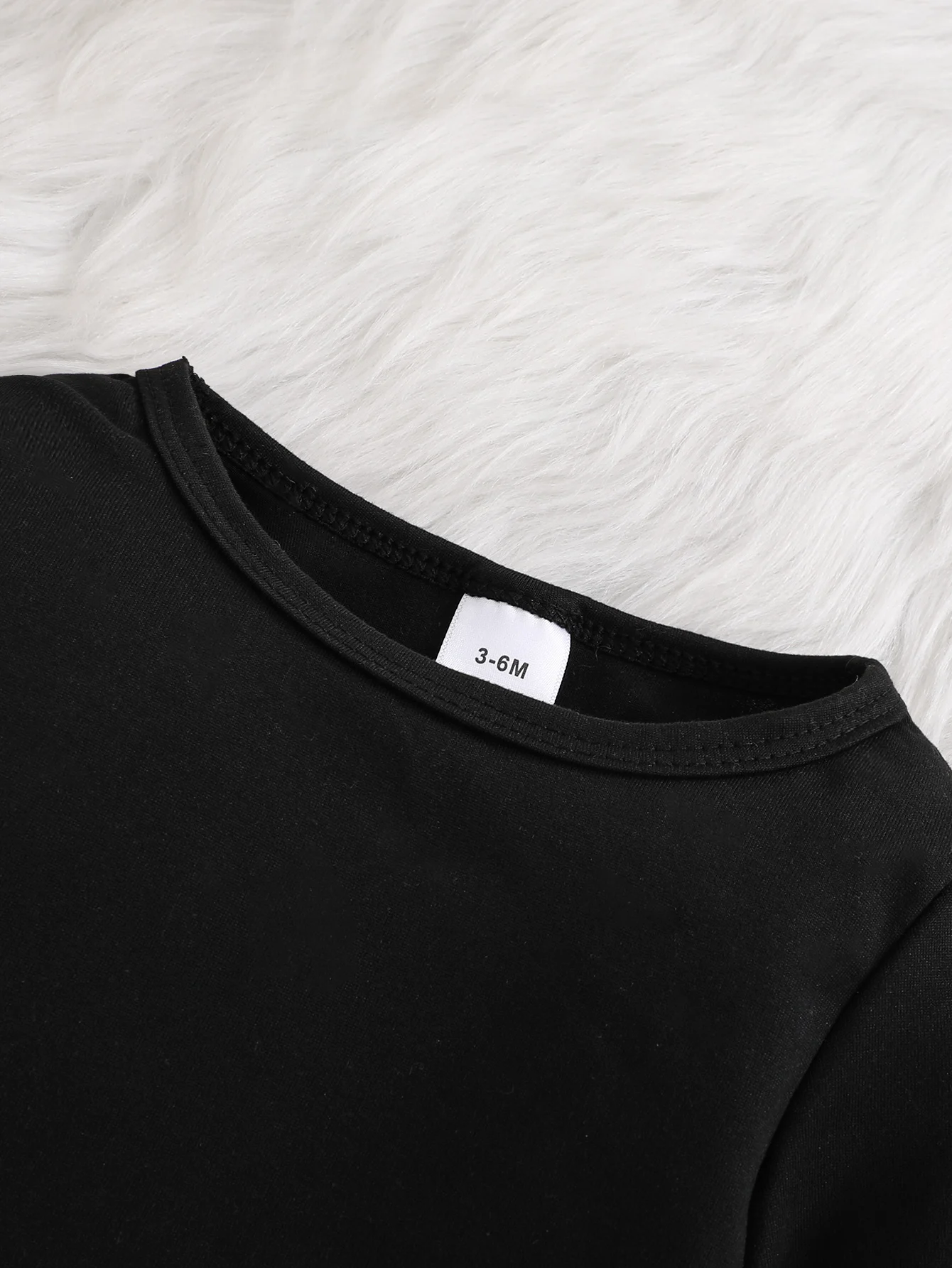 【Authorized】Disney Minnie Mouse Baby Long-Sleeve Romper, Cute Pattern Print, Round Neck, Soft and Comfortable, Machine Washable, Suitable for All Seasons, Suitable for Outdoor Wear