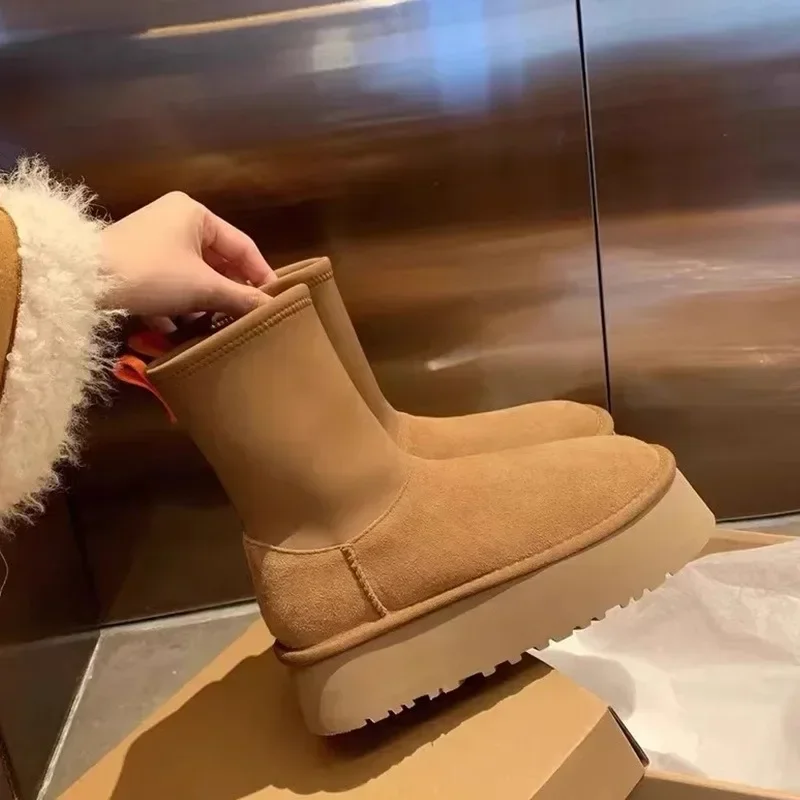 Novità in stivali da neve caldi invernali da donna Stivaletti con plateau ispessito imbottito in cotone antiscivolo impermeabili Scarpe da donna