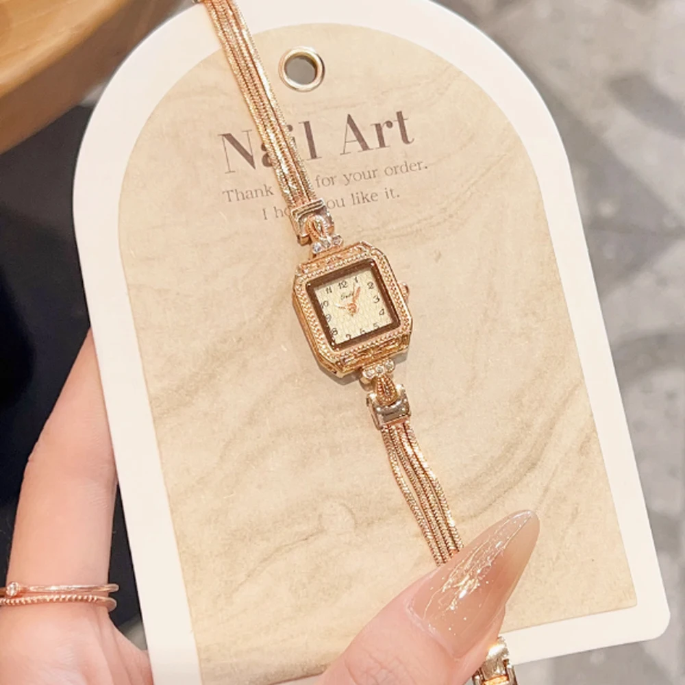 Fashion temperament minimalist luxury retro small square snake gold belt with quartz women's watch