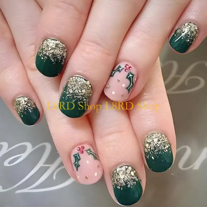 L8RD 24x Winter Press On Nails Short Round Artificial Nails Glittering Full Cover on Nails Christmas False Nails