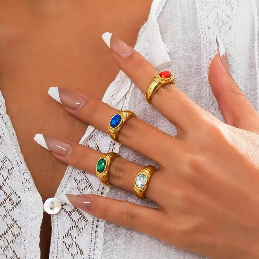 

Vintage Oval Cut Crystal Rhinestone Chunky Stainless Steel Rings for Women Men 18K Gold Plated Glowing Zircons Wedding Ring Gift