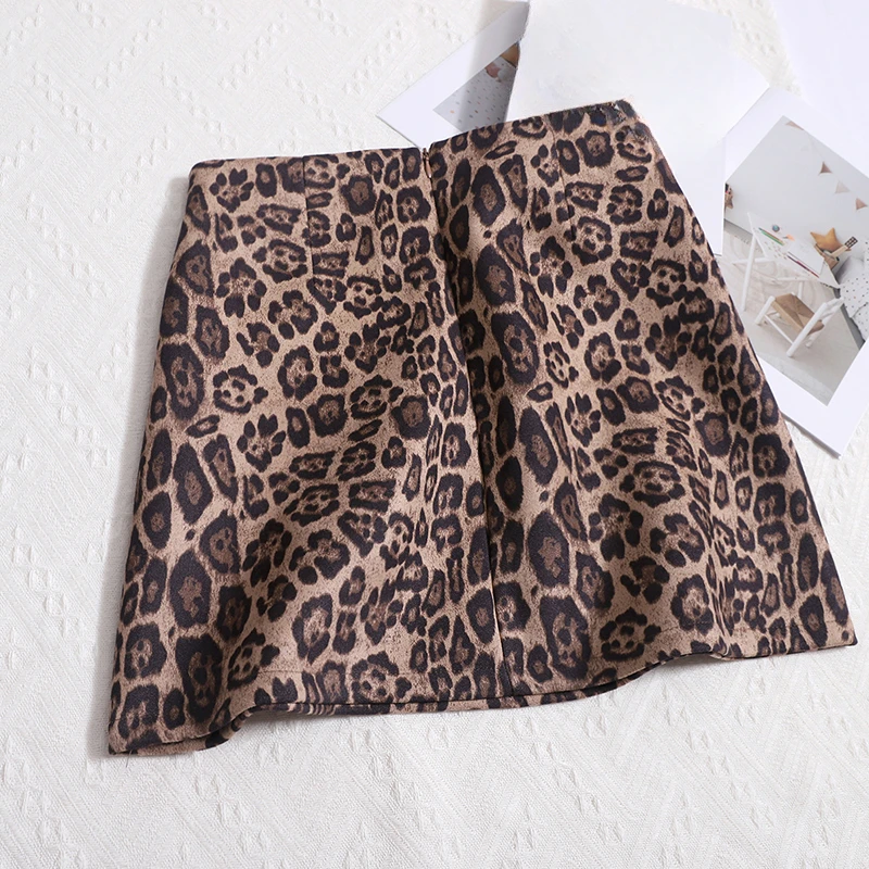 KUSAHIKI 2024 Autumn Winter New Korean Leopard Print A-line Hip Wrapped Short One Step Skirt Sexy Spicy Girl Half Skirts Mujer