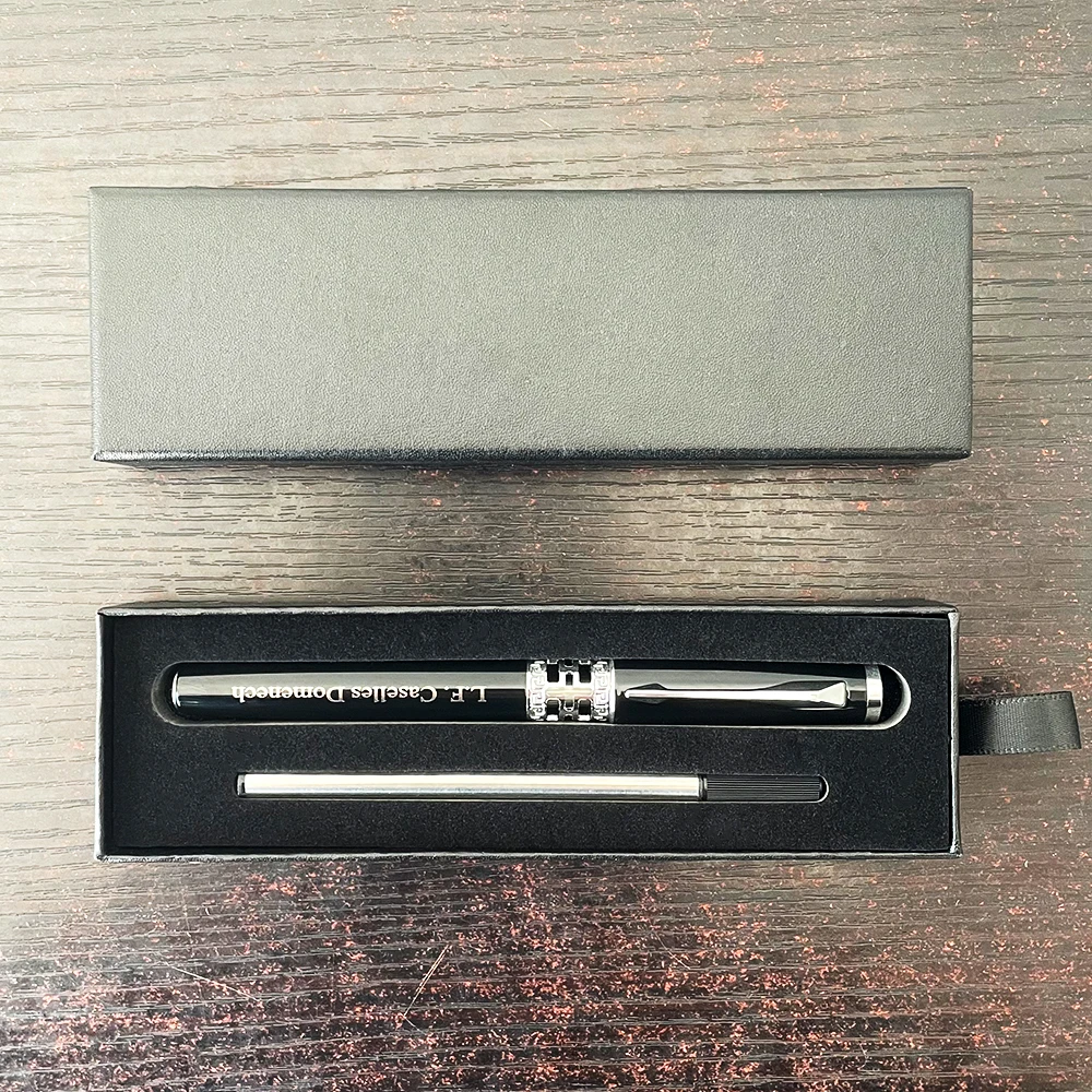 High Quality Black Metal Signature Pens Box Set Busines Office Luxury Stationery Gift Ballpoint Pen Box Set Customized Name Text