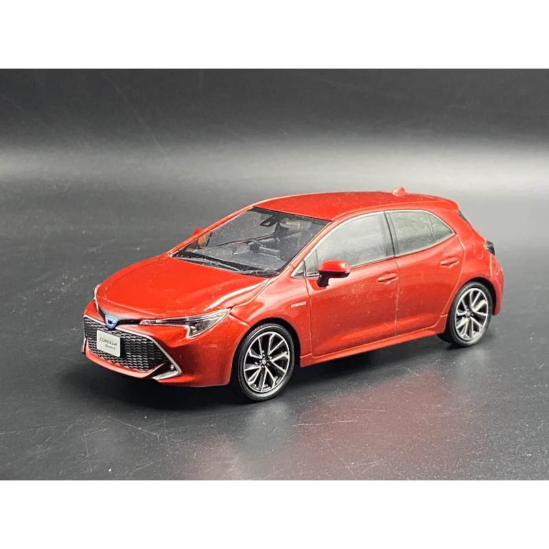 

Литой под давлением масштаб 1:30 Toyota COROLLA, спортивная модель автомобиля из сплава, Коллекционная игрушка, подарок, сувенир, украшение для дисплея