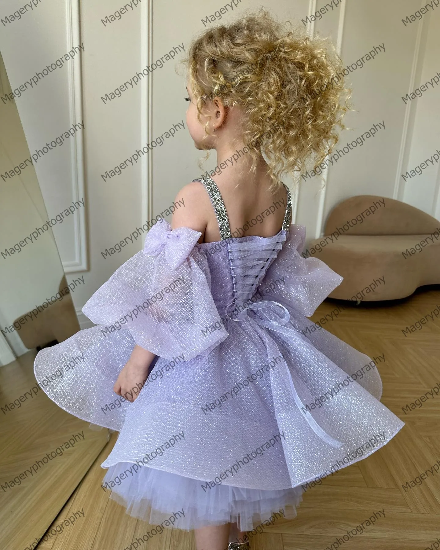 Princess Organza Puffy Flower Girl Dress Off The Shoulder Ruffles Tiered Mesh Kids Party Dresses Mini Length Photography Gowns