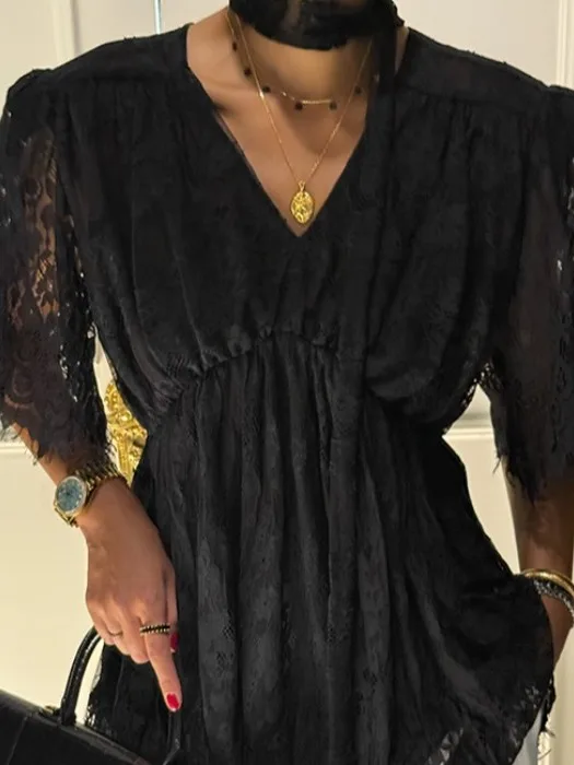 Elegant Embroidered Lace Shirt Women's Summer New Style High-End Feel Collar Versatile Top Hook Flower Lace Inner Wear Commut...