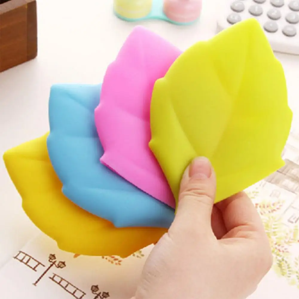 10/30/50PCS Gargle Wash Cups Brush Storage Tool Toothbrush Base Maple Leaf Colorful Bathroom Accessories