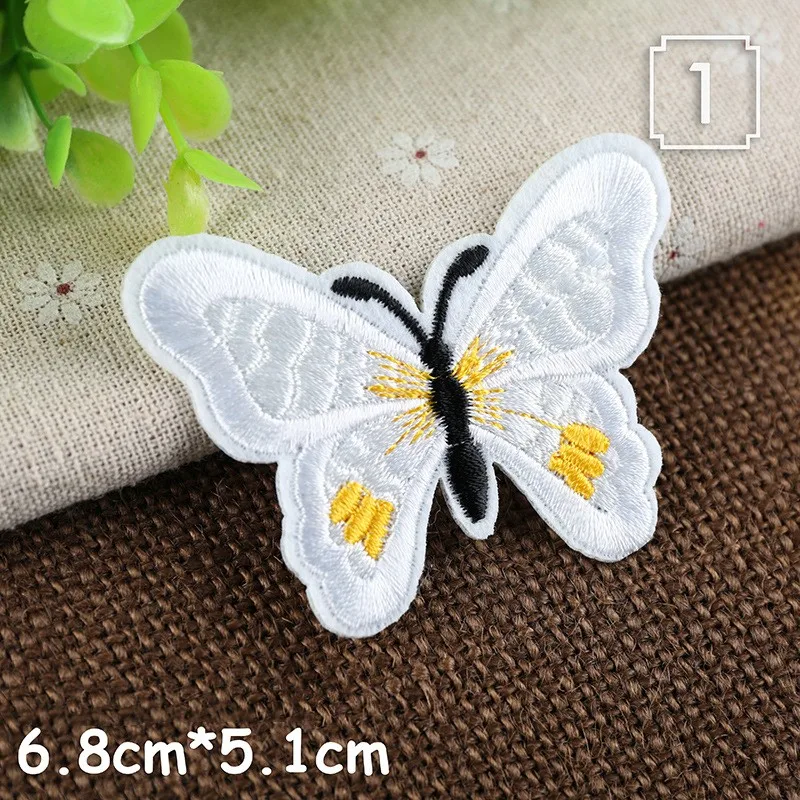 Cute Butterfly Needlework Fusible Patch Iron-On Thermal Stickers For Kids Clothes Stitch Stuff Embroidered Applications Sewing