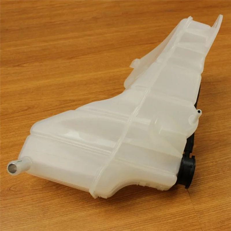 

Car Radiator Coolant Recovery Tank Reservoir Accessories Parts For Chrysler 300 Dodge Challenger 2005-2010 4596466AD 04596466AD