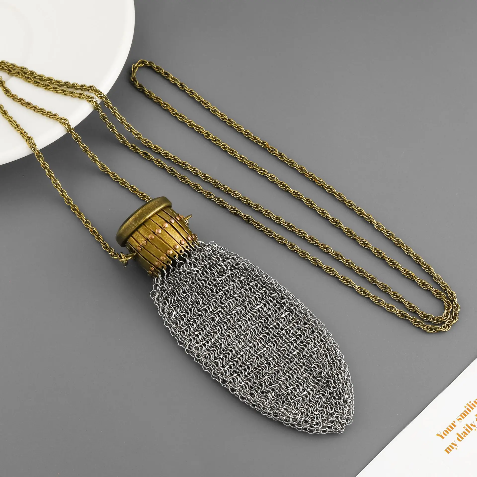 

Europe America Vintage Small Bag Lipstick Pendant Necklace Women Jewelry Accessories Evening Party