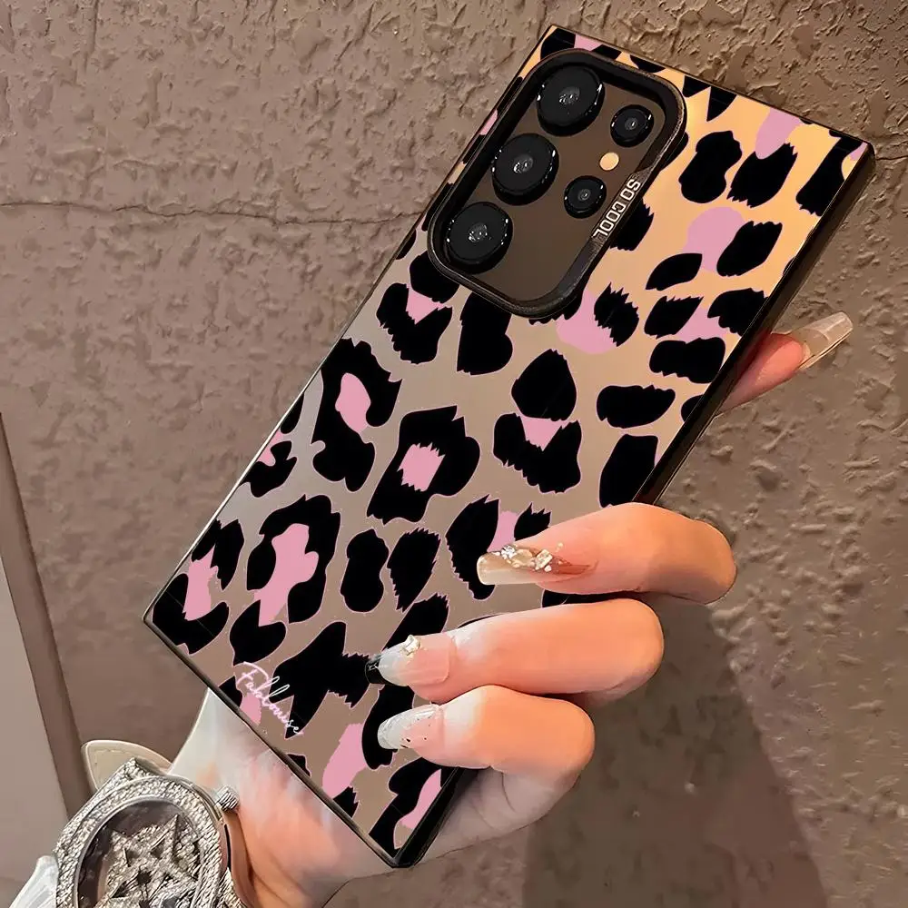 حافظة لهاتف سامسونج جالاكسي S25 S24 S23 S22 S21 Ultra Plus حافظة ليزر غير لامعة باللون الأسود والأرجواني