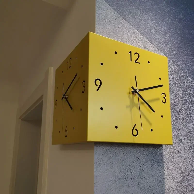 Wind corner clock double-sided wall clock, creative living room, simple and modern two-sided wall clock, free punching