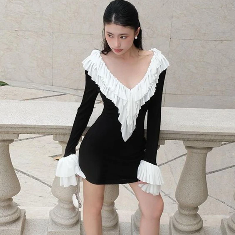 Robe basique à manches longues et col en V pour femmes, vêtements élégants, style français, vintage, volants, patchwork, tambour, robes con, sexy, Y2K