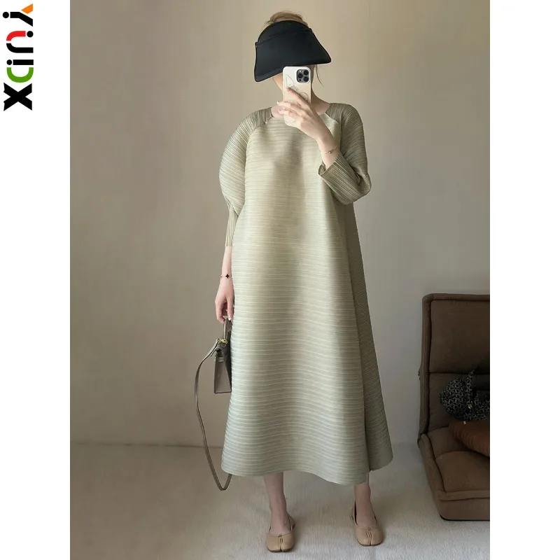 

YUDX Miyake Pleated Raglan Sleeve Light Green Loose Long Plus Size Dress Women 2023 Autumn New Korean Fashion Designer Clothes