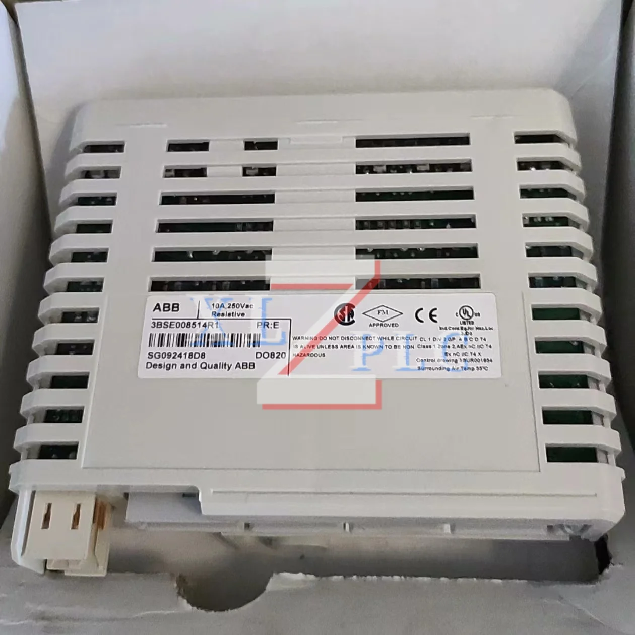 وحدة PLC 3BSE008514R1 3BSE008516R1 AI810 3BSE008522R1 AO810 جديدة في المخزون