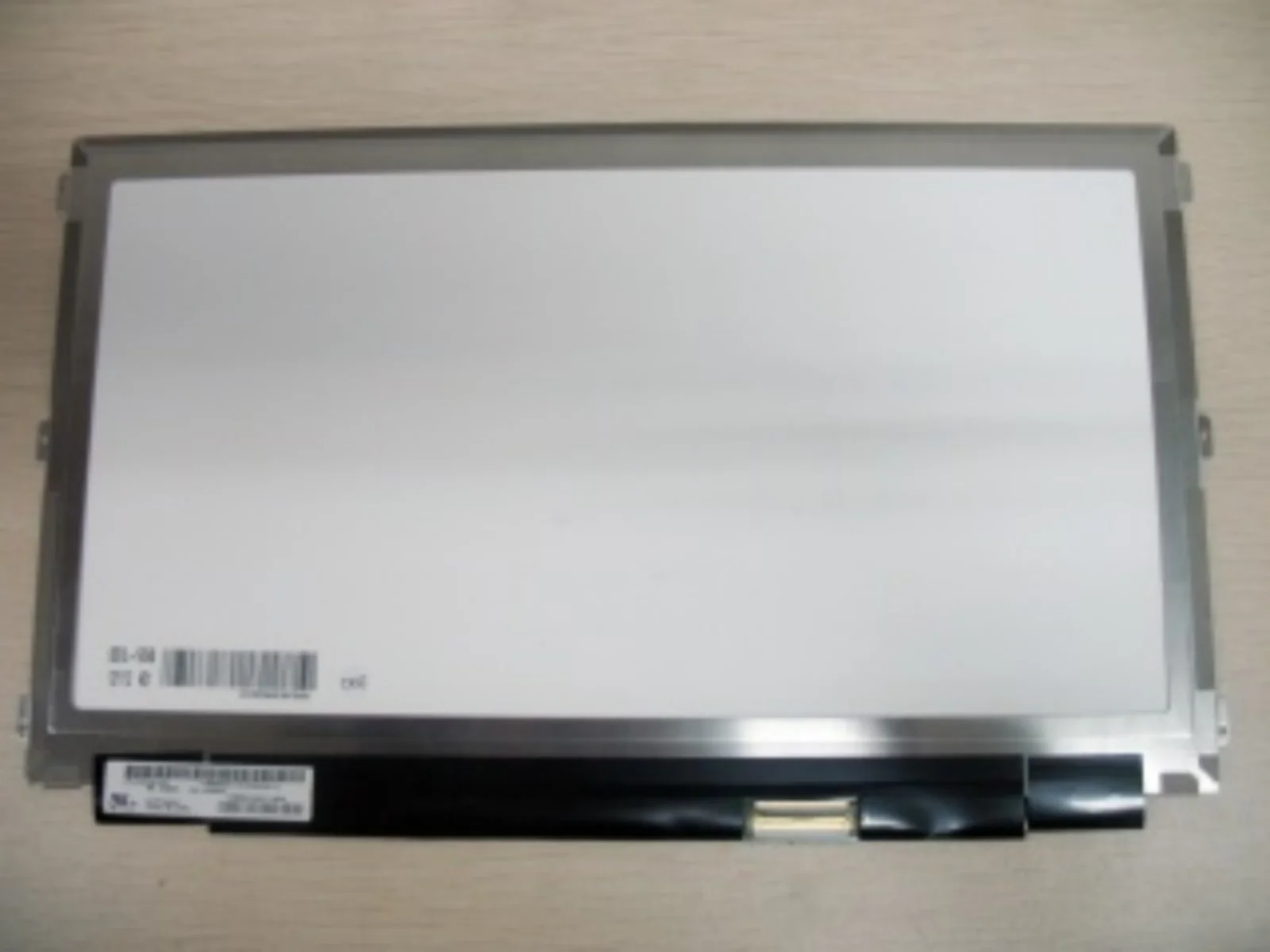 Panel Tampilan Layar LCD LP133WD2 SLB1