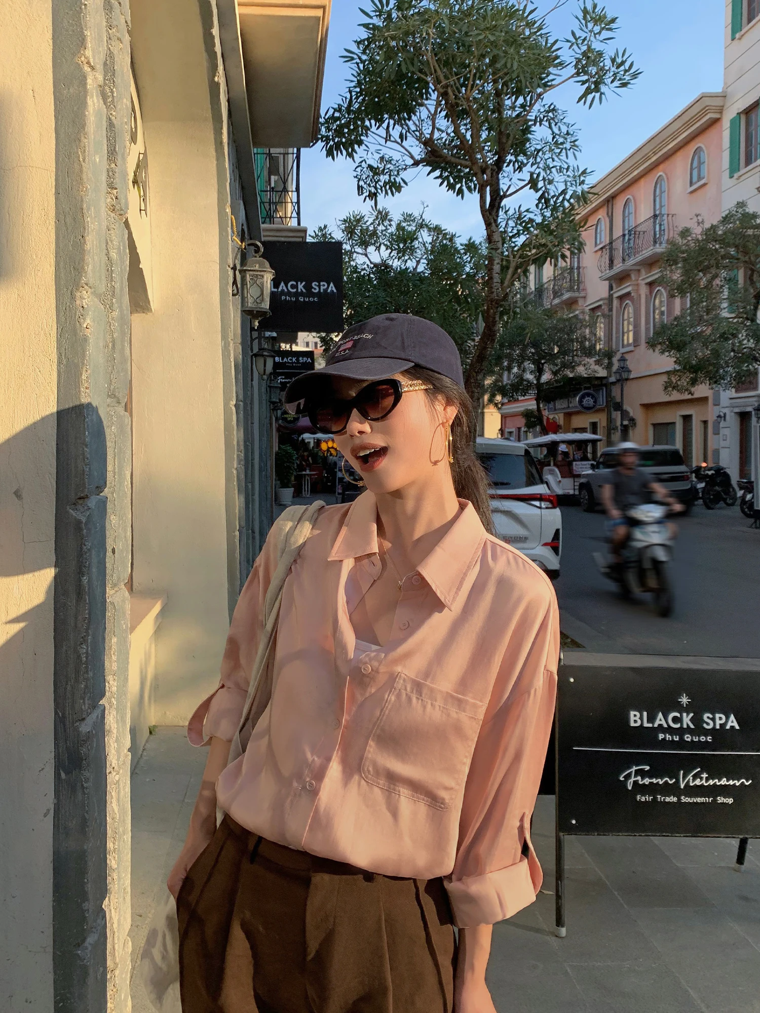 

Удобная женская повседневная рубашка Pusumede с длинным рукавом и воротником-рюшем, свободного кроя, из ткани Lenzing Lyocell, стандартной длины, Весна 2026